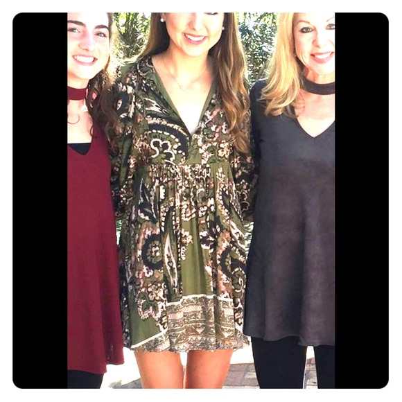 Free People Dresses & Skirts - FREE PEOPLE SMALL DRESS